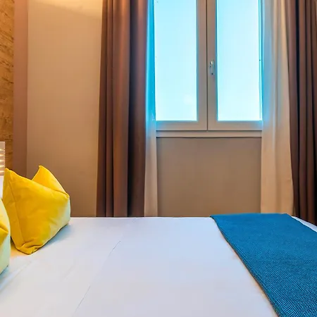 Formula Int. & Puravita 4*