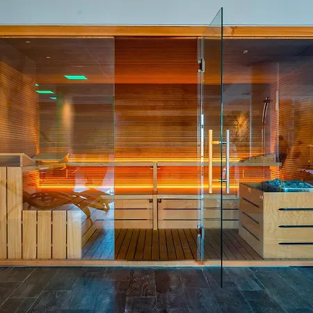 Hotel Formula Int. & Puravita Rosolina