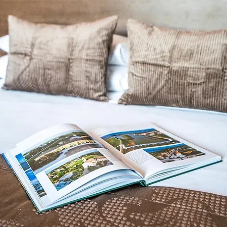 Formula Int. & Puravita Otel