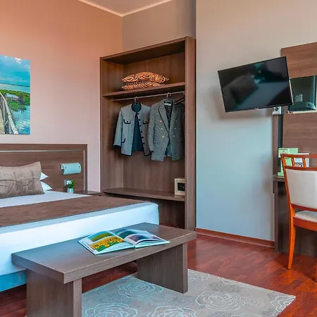 Hotel Formula Int. & Puravita