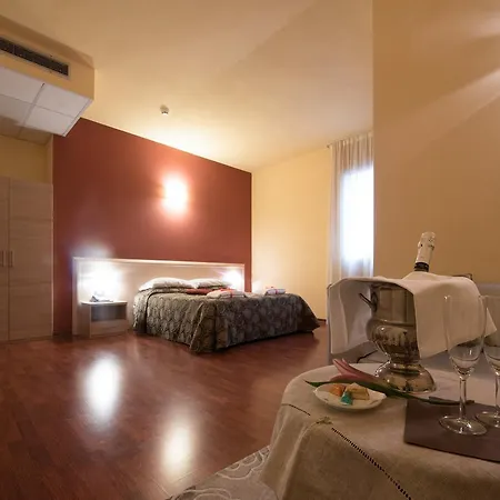 Formula Int. & Puravita Rosolina