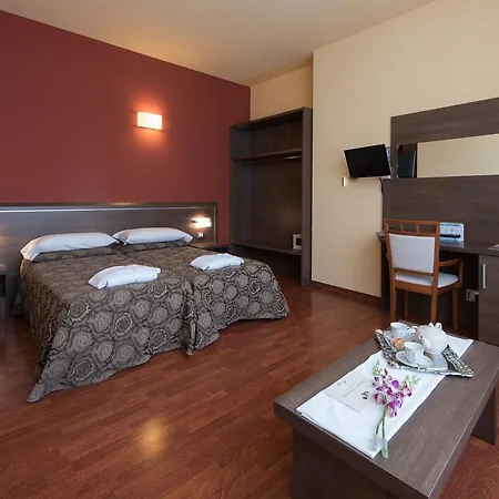 Hotel Formula Int. & Puravita Rosolina