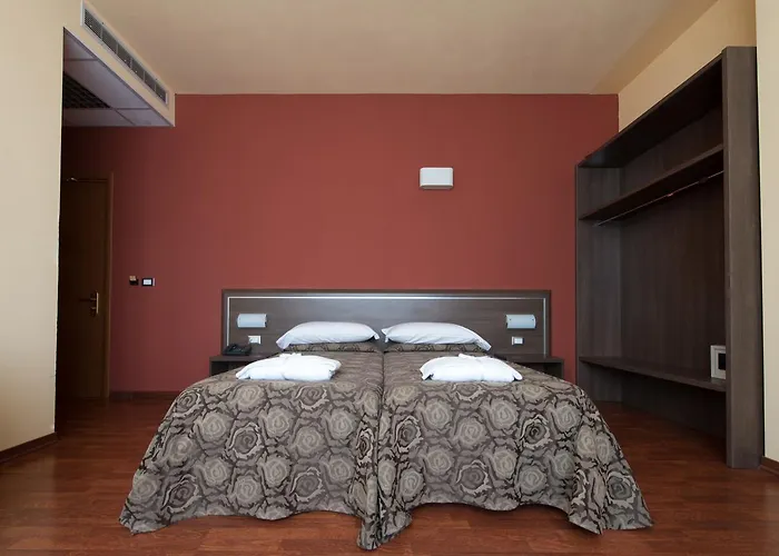 Hotel Formula Int. & Puravita Rosolina