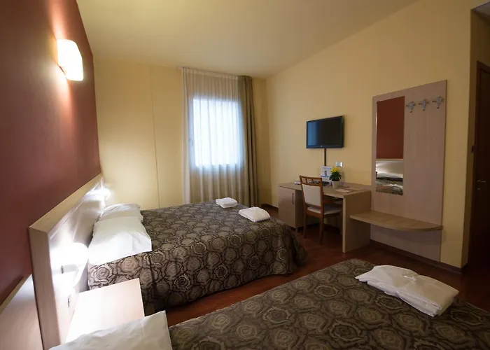 Formula Int. & Puravita 4* Rosolina