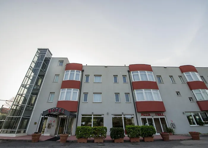 Hotel Formula Int. & Puravita 4*