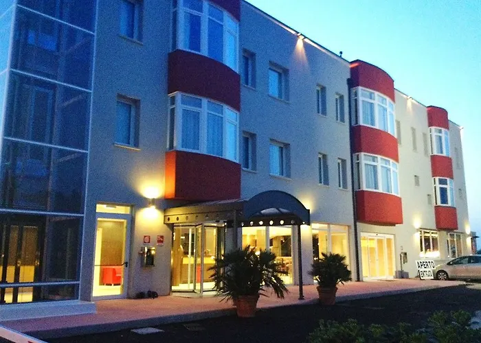 Hotel Formula Int. & Puravita Rosolina